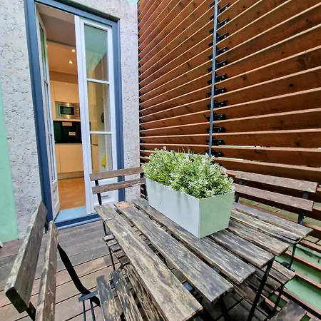 Urban Oasis- Terrace And Space For 4 ליסבון
