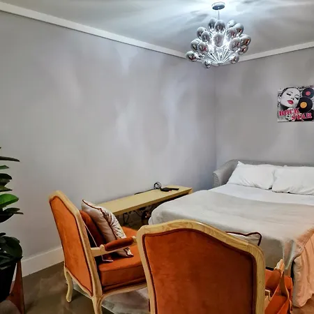 Urban Oasis- Terrace And Space For 4 * ליסבון