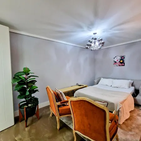 Urban Oasis- Terrace And Space For 4 * ליסבון